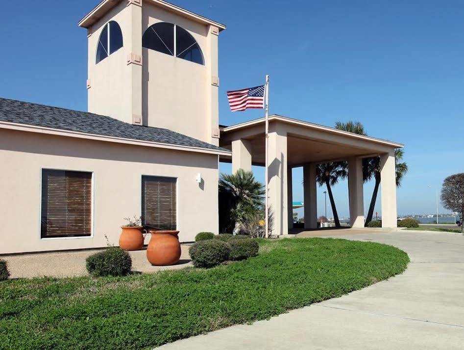 Days Inn By Wyndham Rockport Texas Exterior photo