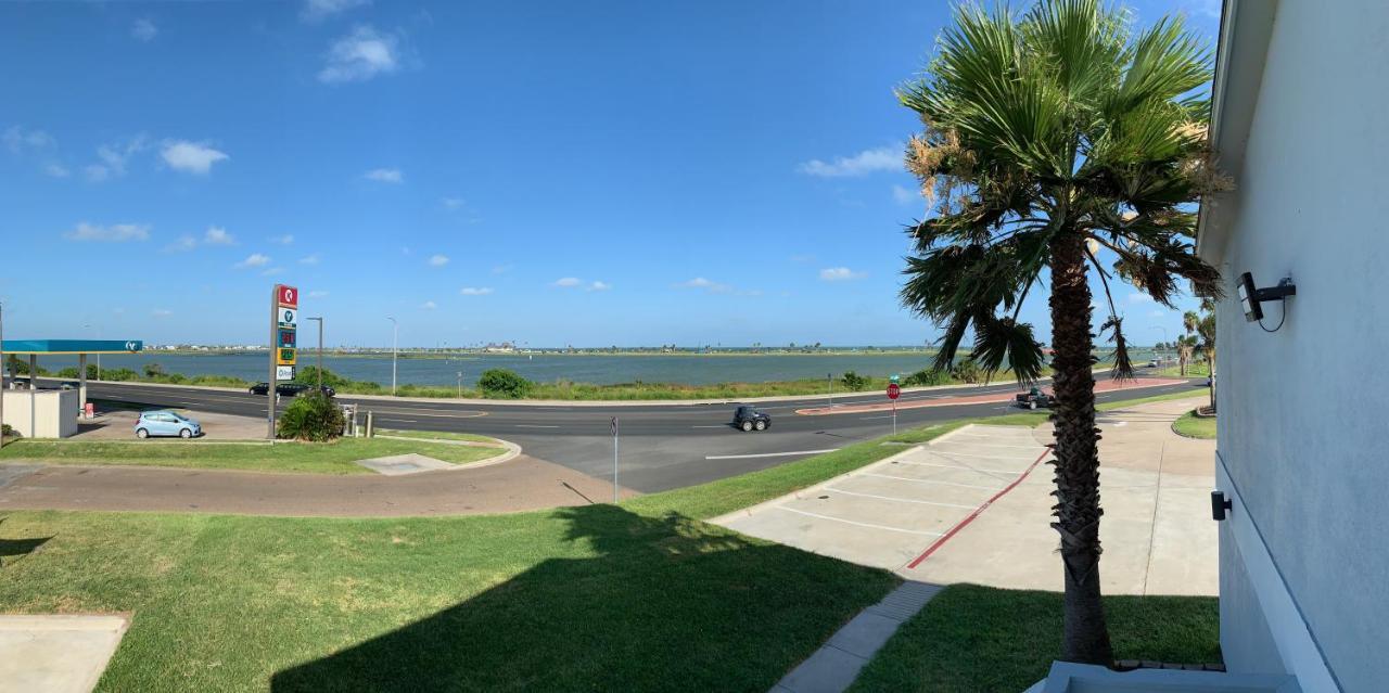 Days Inn By Wyndham Rockport Texas Exterior photo